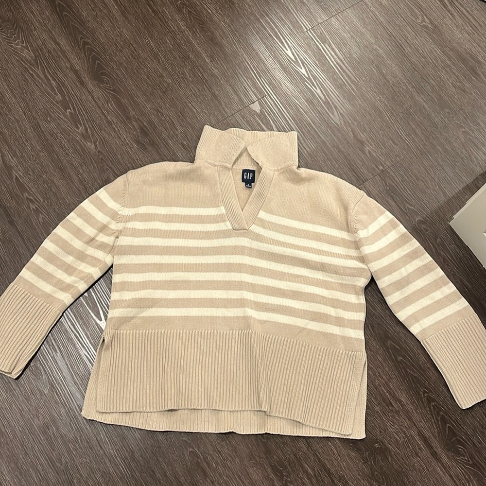 Gap striped polo sweater